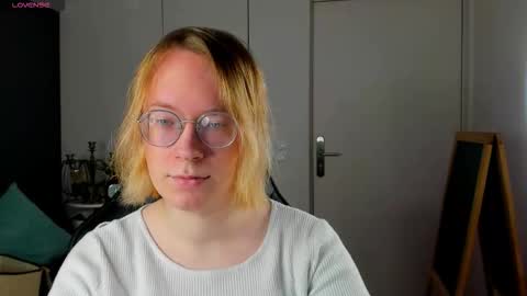 Hi im Amanda online show from November 23, 9:53 am