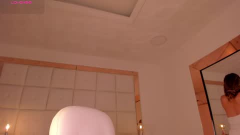 Snapshot of amanda_colin chatting on July 24, 3:21 pm Amanda online show from July 24, 3:21 pm