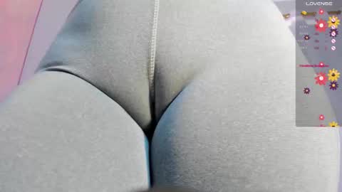 Snapshot of amanda_marcuzzi chatting on November 3, 7:15 pm Amanda Marcuzzi  online show from November 3, 7:15 pm