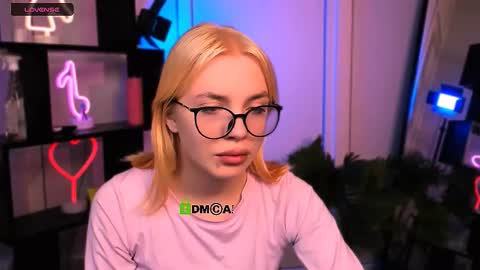 Ami  online show from December 17, 12:33 pm