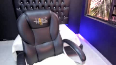 amanda_noir online show from January 9, 7:04 pm