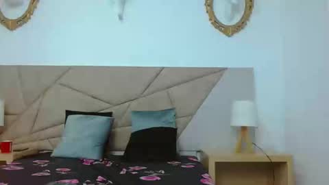 amanda_ramirez online show from October 20, 8:20 pm