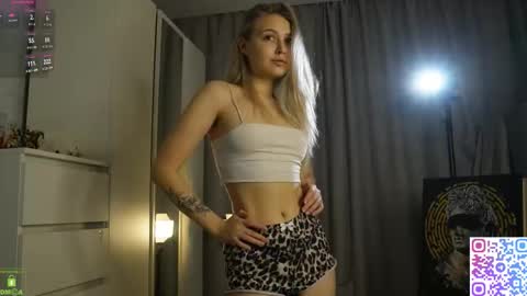     online show from November 8, 6:51 pm