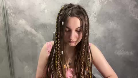 Amanda online show from March 22, 8:40 am