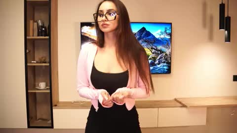 amandarina online show from October 6, 2:03 pm