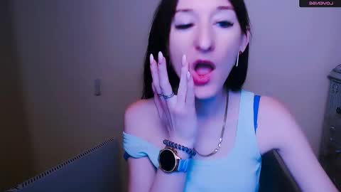 Snapshot of amandasentin chatting on February 3, 8:35 am Amanda online show from February 3, 8:35 am