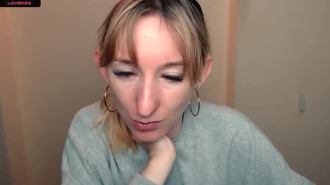 Snapshot of amandasentin chatting on September 15, 7:52 am Amanda online show from September 15, 7:52 am