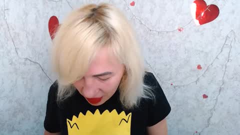 Snapshot of amandaxo_ chatting on March 12, 7:02 am Amanda online show from March 12, 7:02 am