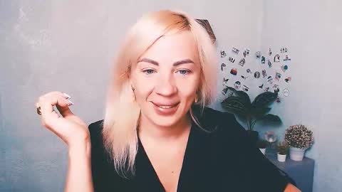 Snapshot of amandaxo_ chatting on September 12, 4:01 am Amanda online show from September 12, 4:01 am