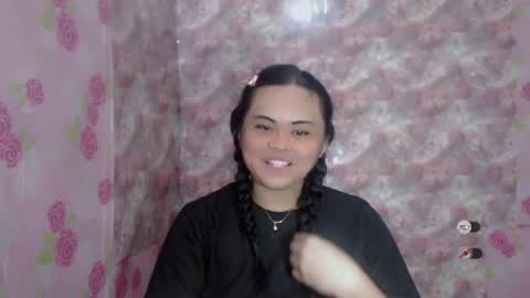 Snapshot of amandaxxx02 chatting on July 29, 7:06 am manda online show from July 29, 7:06 am
