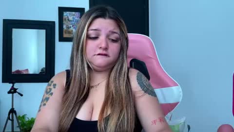 Snapshot of amandhaaa chatting on May 27, 12:13 pm Amandha online show from May 27, 12:13 pm