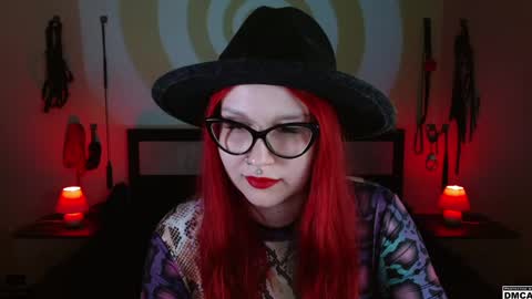 Goddess Amanita online show from January 15, 12:04 pm