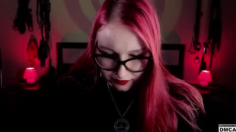 Goddess Amanita online show from February 24, 10:59 am