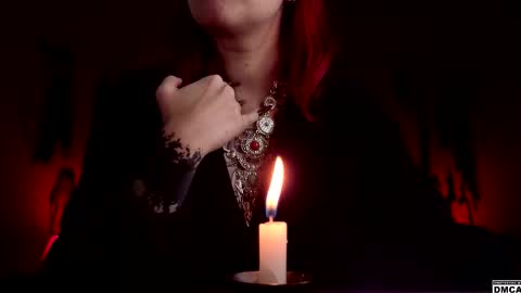 Goddess Amanita online show from November 14, 10:25 am