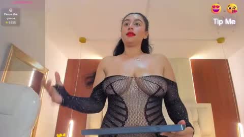 Snapshot of amara18_ chatting on April 1, 8:17 pm amara18_ online show from April 1, 8:17 pm