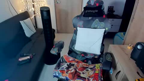 Amara Lux online show from December 20, 11:56 pm