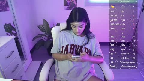 amara_silk online show from June 8, 10:10 pm