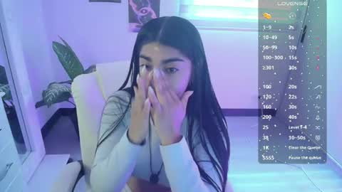 amara_silk online show from June 22, 2:36 pm