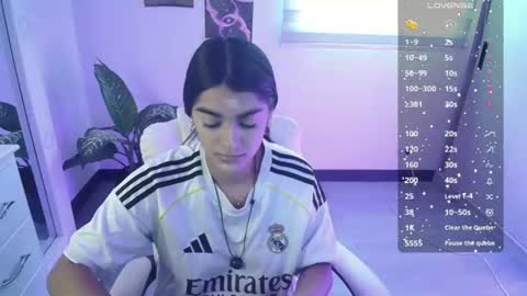amara_silk online show from June 23, 4:27 pm