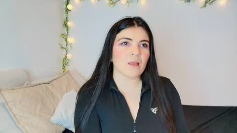Snapshot of amara_vega chatting on May 31, 10:22 pm Amara Vega online show from May 31, 10:22 pm