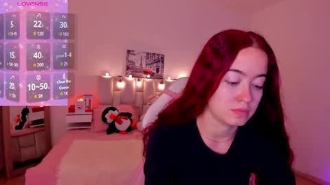 amaraa_couper1 online show from December 17, 3:45 am