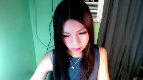 BELLA online show from October 13, 5:02 pm