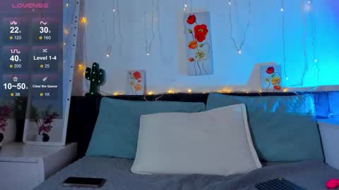 Snapshot of amaramoon_ chatting on November 14, 10:51 pm AmaraMoon online show from November 14, 10:51 pm