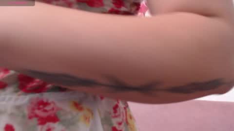 Snapshot of amaranta_f00x chatting on April 20, 12:41 pm Amaranta online show from April 20, 12:41 pm