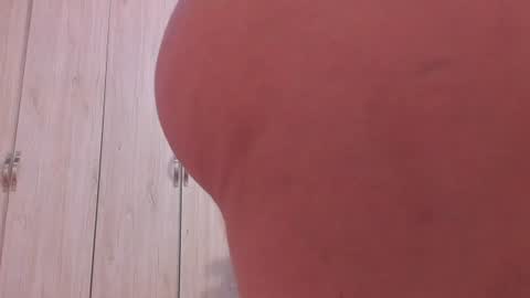 Snapshot of amaranta_f00x chatting on June 15, 12:35 am Amaranta online show from June 15, 12:35 am