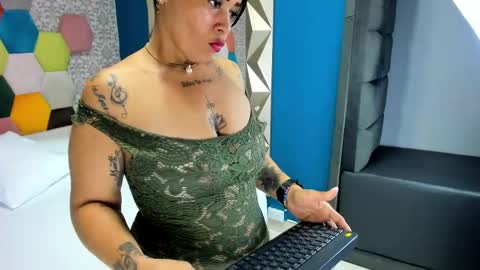 amarantha_hans online show from February 21, 7:43 pm