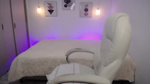 Amarantha online show from December 18, 2:17 pm