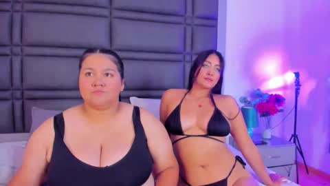 Snapshot of amaranttaylunay chatting on March 24, 8:36 pm amaranttaylunay online show from March 24, 8:36 pm