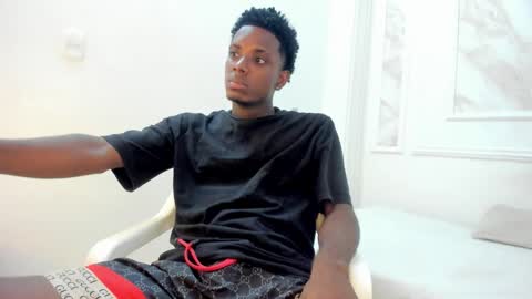 Amare online show from October 16, 7:37 pm