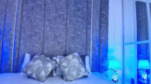 Emily online show from May 8, 9:47 am