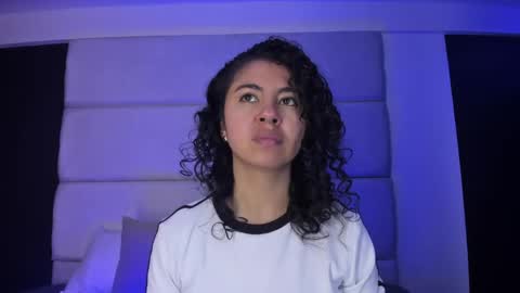 Emily online show from June 1, 5:14 pm