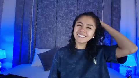 Emily online show from June 11, 10:57 am
