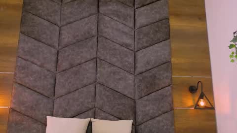 Amaris online show from October 6, 2:09 am