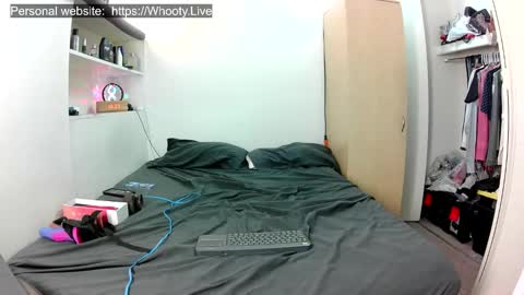 Snapshot of amateurchick chatting on September 9, 11:37 pm Kissra online show from September 9, 11:37 pm