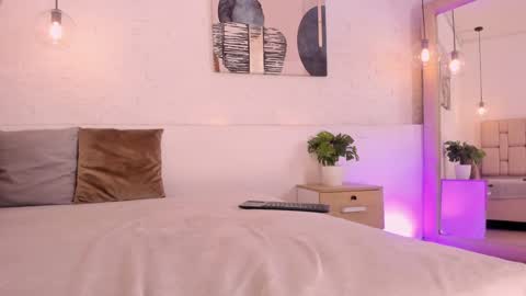  A M A T I S T A   online show from December 9, 11:13 pm