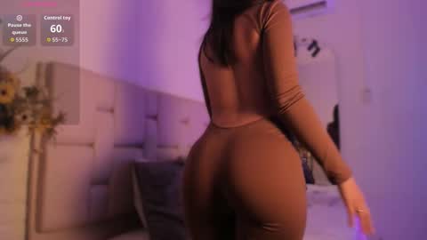 Snapshot of amatiista_12 chatting on March 27, 12:16 pm A M A T I S T A online show from March 27, 12:16 pm