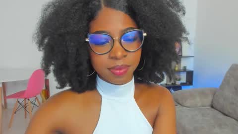 Snapshot of amatiistur chatting on November 20, 8:19 pm Tammy online show from November 20, 8:19 pm