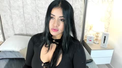 AMATISTA online show from December 19, 7:40 pm