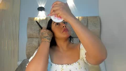 Snapshot of amatista__smith chatting on October 12, 1:54 pm AMATISTA online show from October 12, 1:54 pm