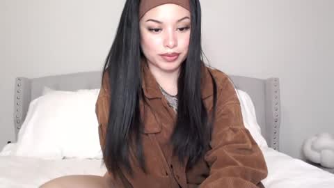 amaya_floress online show from February 5, 1:26 am