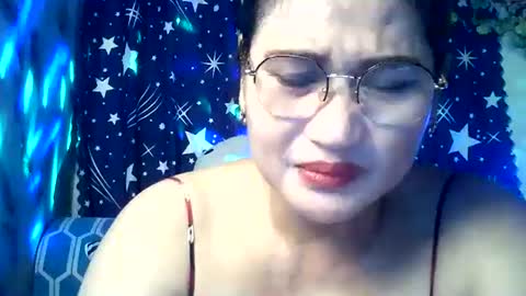 amazing angel online show from February 14, 9:55 pm