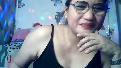 amazing angel online show from March 19, 8:35 pm