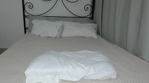 Snapshot of amazingsexygirl chatting on October 2, 11:01 pm amazingsexygirl online show from October 2, 11:01 pm