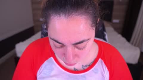 Ellie online show from September 8, 8:08 pm