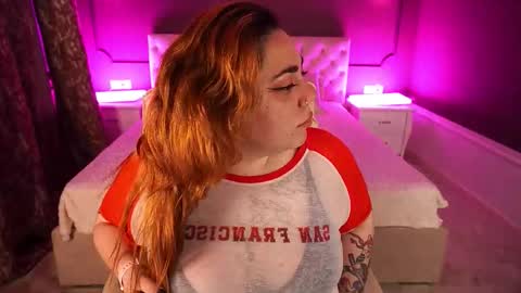 Ellie online show from September 17, 9:16 pm