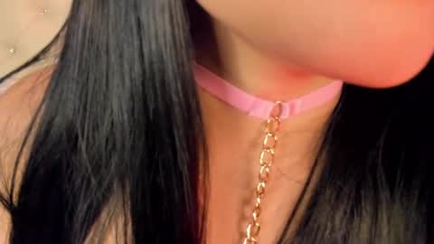 Snapshot of ambar_devon chatting on March 10, 12:29 am online show from March 10, 12:29 am